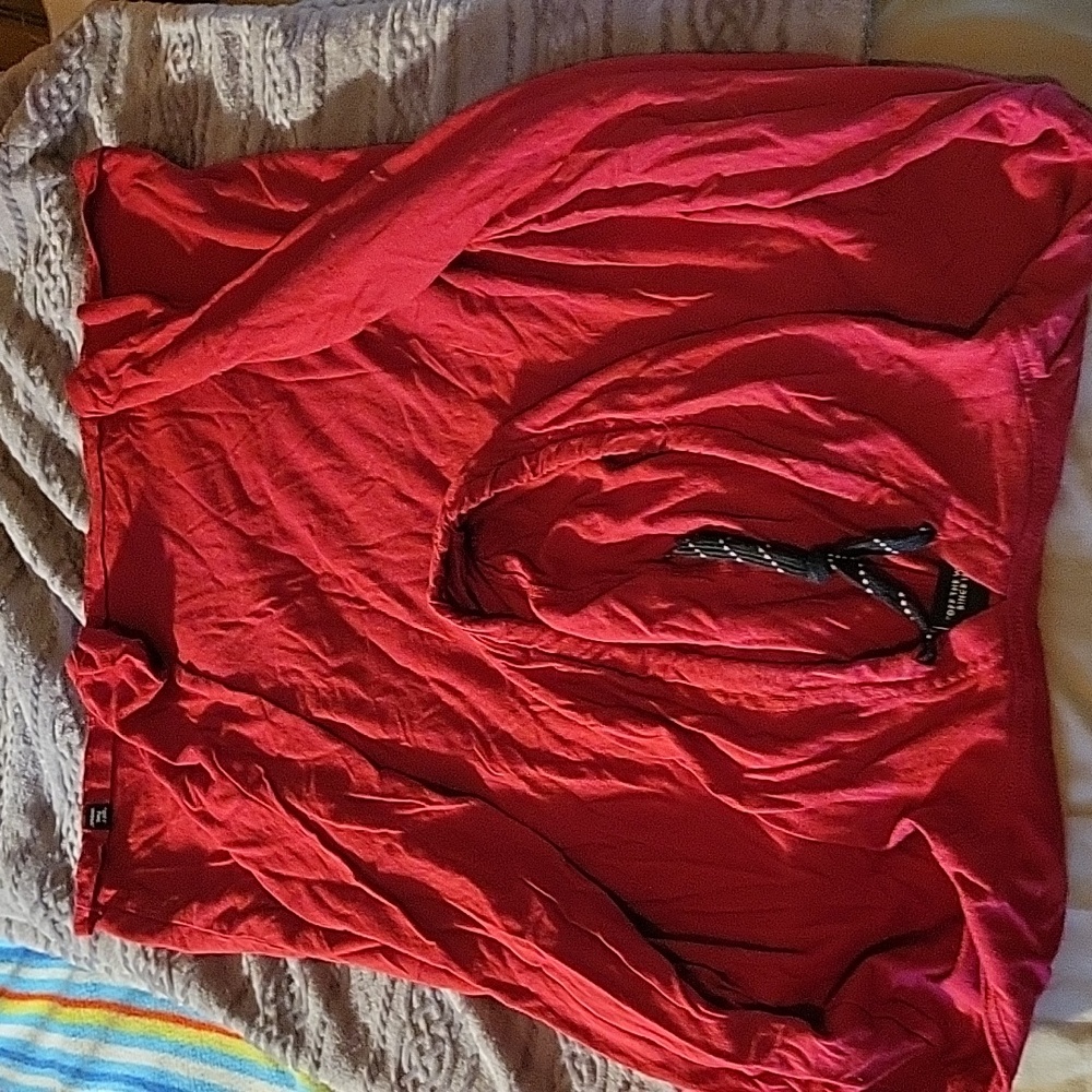 Men's long sleeve slip over shirt